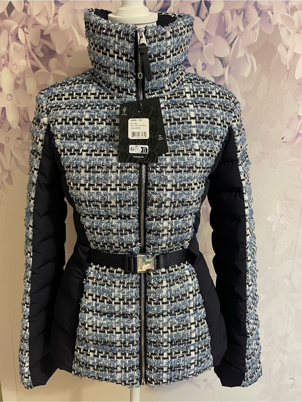 MACKAGE
EVITA-TW Mix Media Light down Tweed jacket